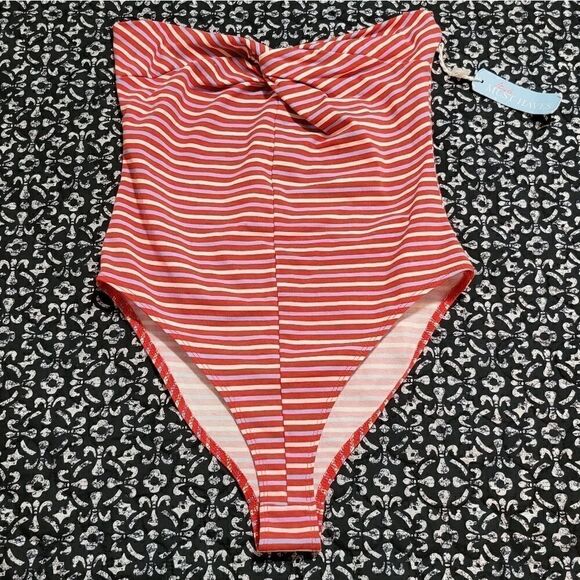 NWT Forever 21 are White & Blue Striped Summer Coastal Cute Strapless Bodysuit  - Picture 4 of 8